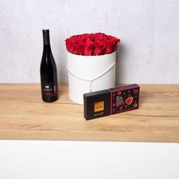 Flowerbox, víno, čokoláda